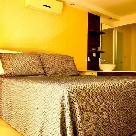 Hotel Babylon Luxury With Private Pool And Indoor Heated Pool Side